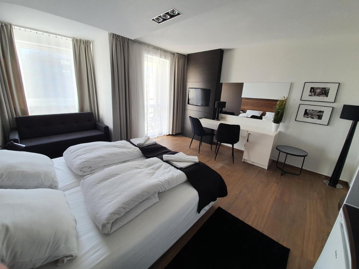 Prywatny W Diva Apartment *